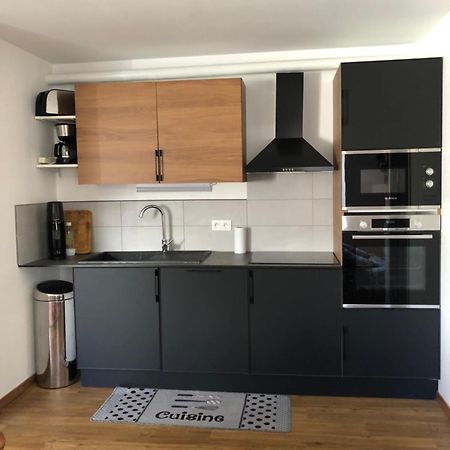 Location Studio De 2 - 4 Personnes Hautecour  Exteriör bild